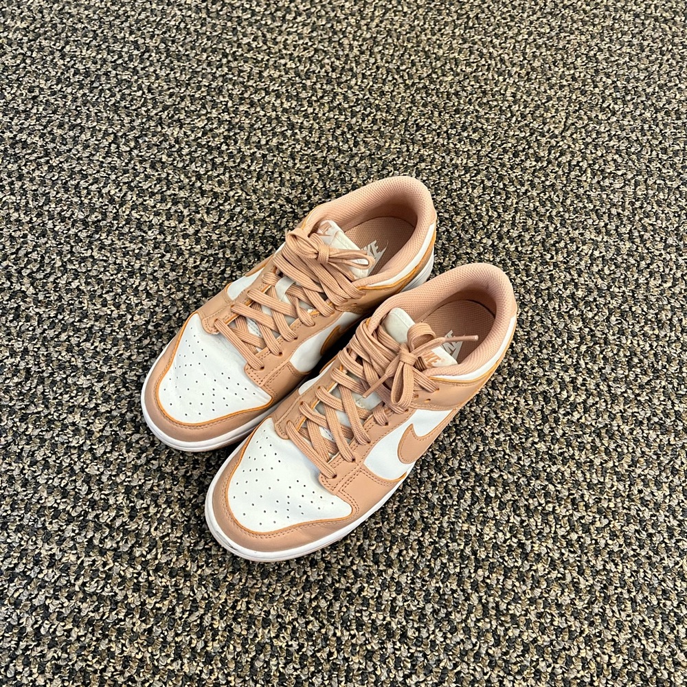 Nike Dunks - Picture 3 of 3